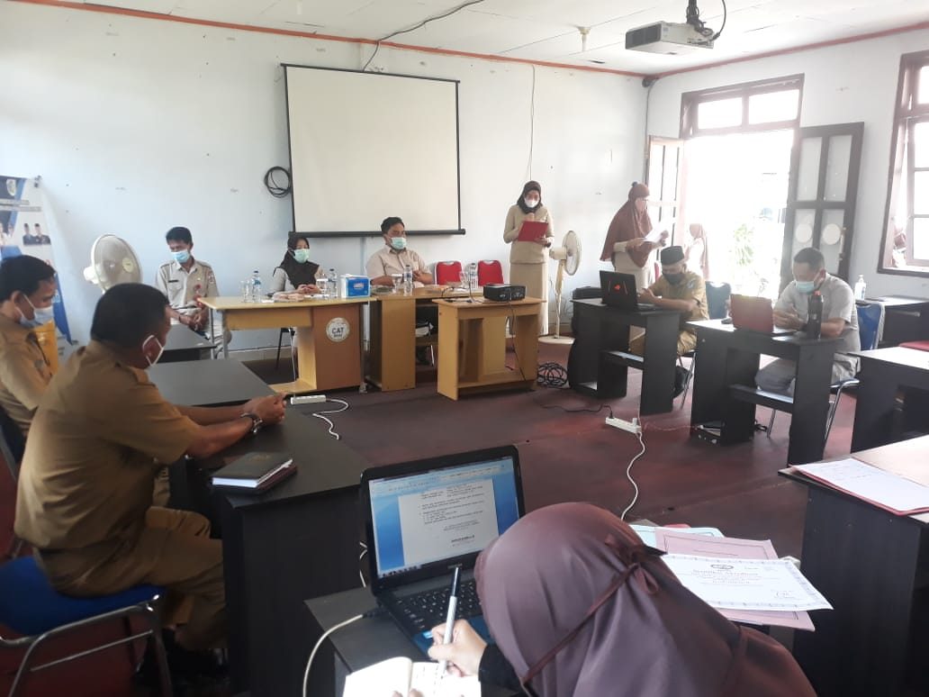 EVALUASI PROSEDUR KENAIKAN PANGKAT MELALUI APLIKASI Male_o